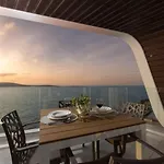 Ivory Seafront With Views!- Fl 8 By Homely Lejlighed