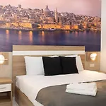 Ivory Seafront With Views!- Fl 8 By Homely * San Pawl il-Baħar