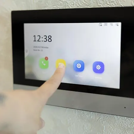 Ivory Seafront With Views!- Fl 8 By Homely San Pawl il-Baħar