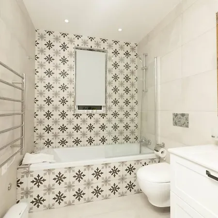 Ivory Seafront With Views!- Fl 8 By Homely Lägenhet St. Paul's Bay