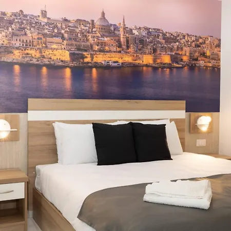 Ivory Seafront With Views!- Fl 8 By Homely * St. Paul's Bay