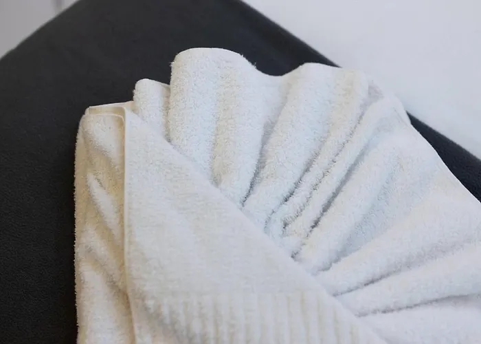 Ivory Seafront With Views!- Fl 8 By Homely San Pawl il-Baħar