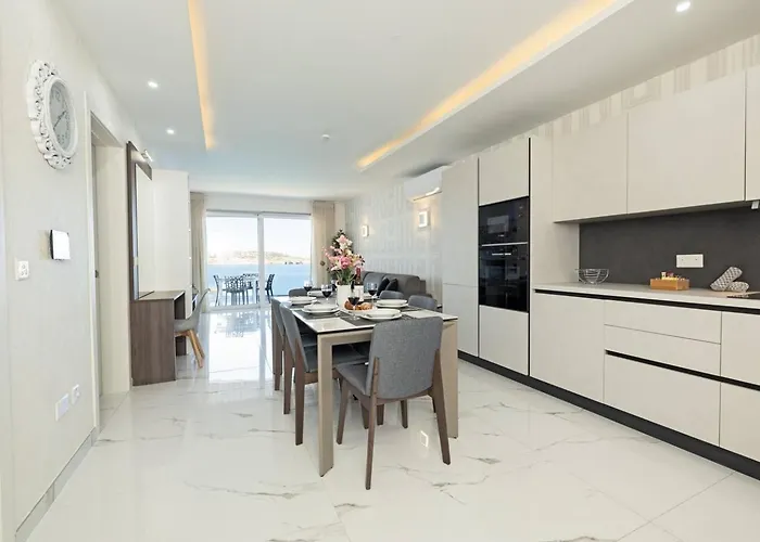 Apartamento Ivory Seafront With Views!- Fl 8 By Homely