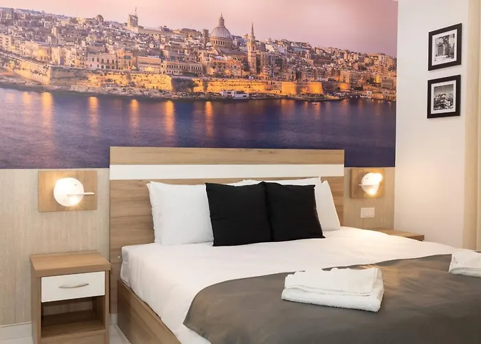 Ivory Seafront With Views!- Fl 8 By Homely * San Pawl il-Baħar