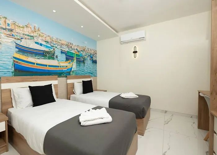 Ivory Seafront With Views!- Fl 8 By Homely Appartement